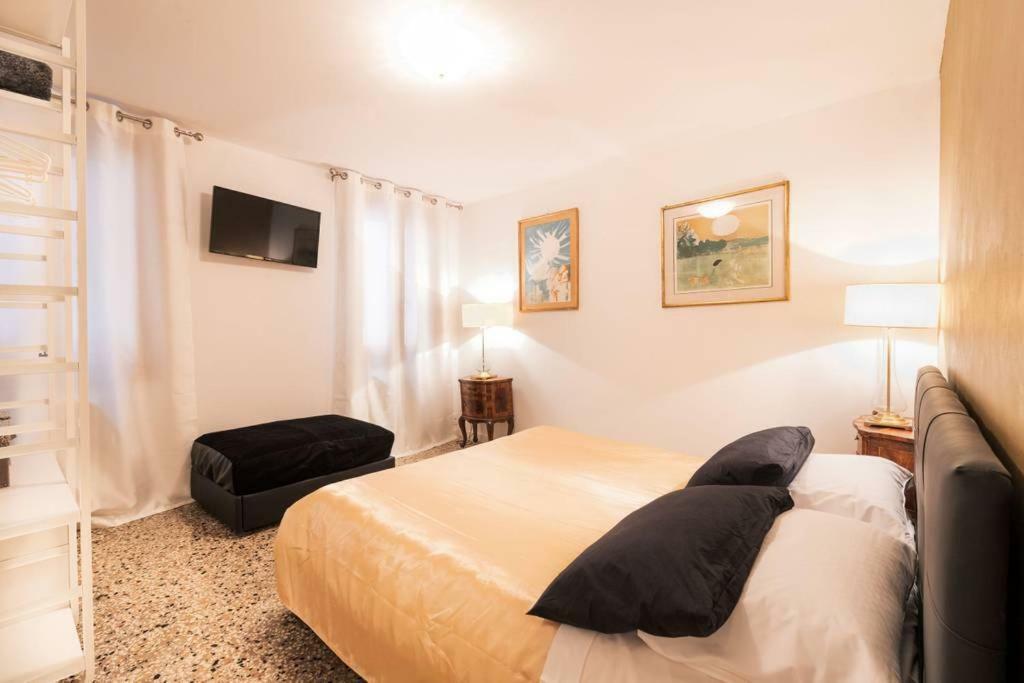 Andrea Venice Flat 1St Floor Kültér fotó